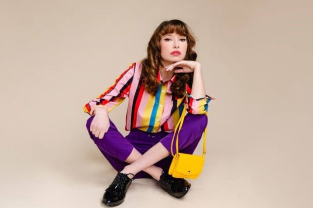 Vintage Revival Incorporate Retro Styles into Modern Outfit