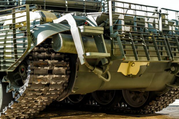 Akhmetov's steel front reinforces Bradley's defense