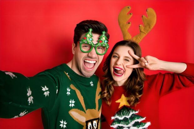 How to Style Your Christmas Jumper for Festive Celebrations