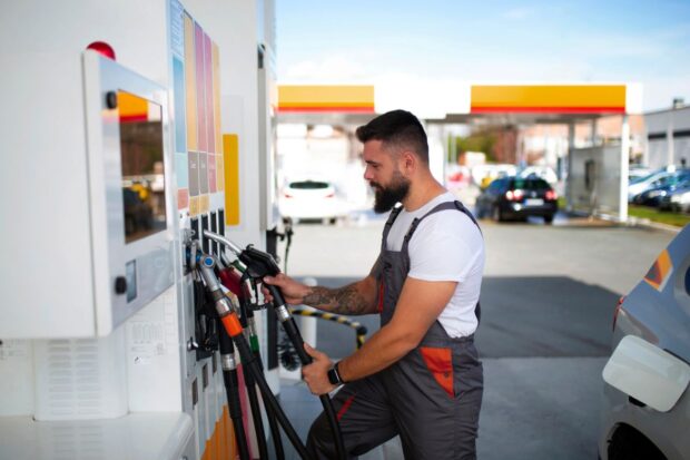 Mobile Fuel Station vs. Traditional Fuelling