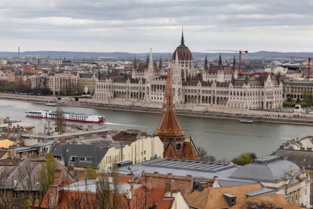 How to Discover Budapest like a Local