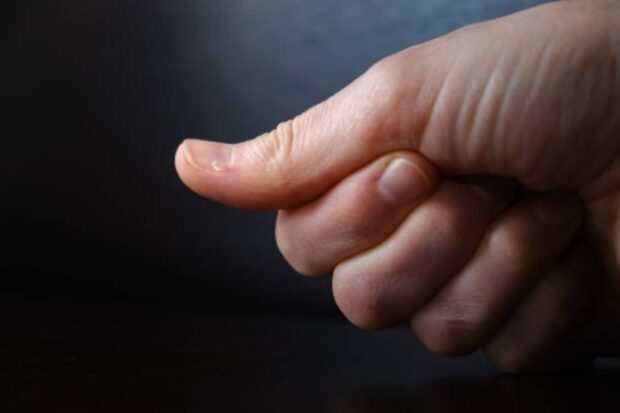 How to Stop Thumb Twitching Guide