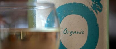 Why Choose an Organic Wholesale Supplier?