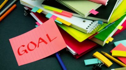 How a Virtual Assistant Helps You Start the Year Strong